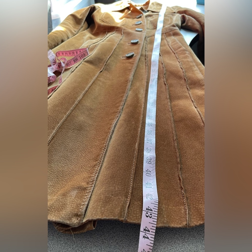 Vintage Victoria 70s Long Suede Tan Button Down Jacket - Picture 12 of 15